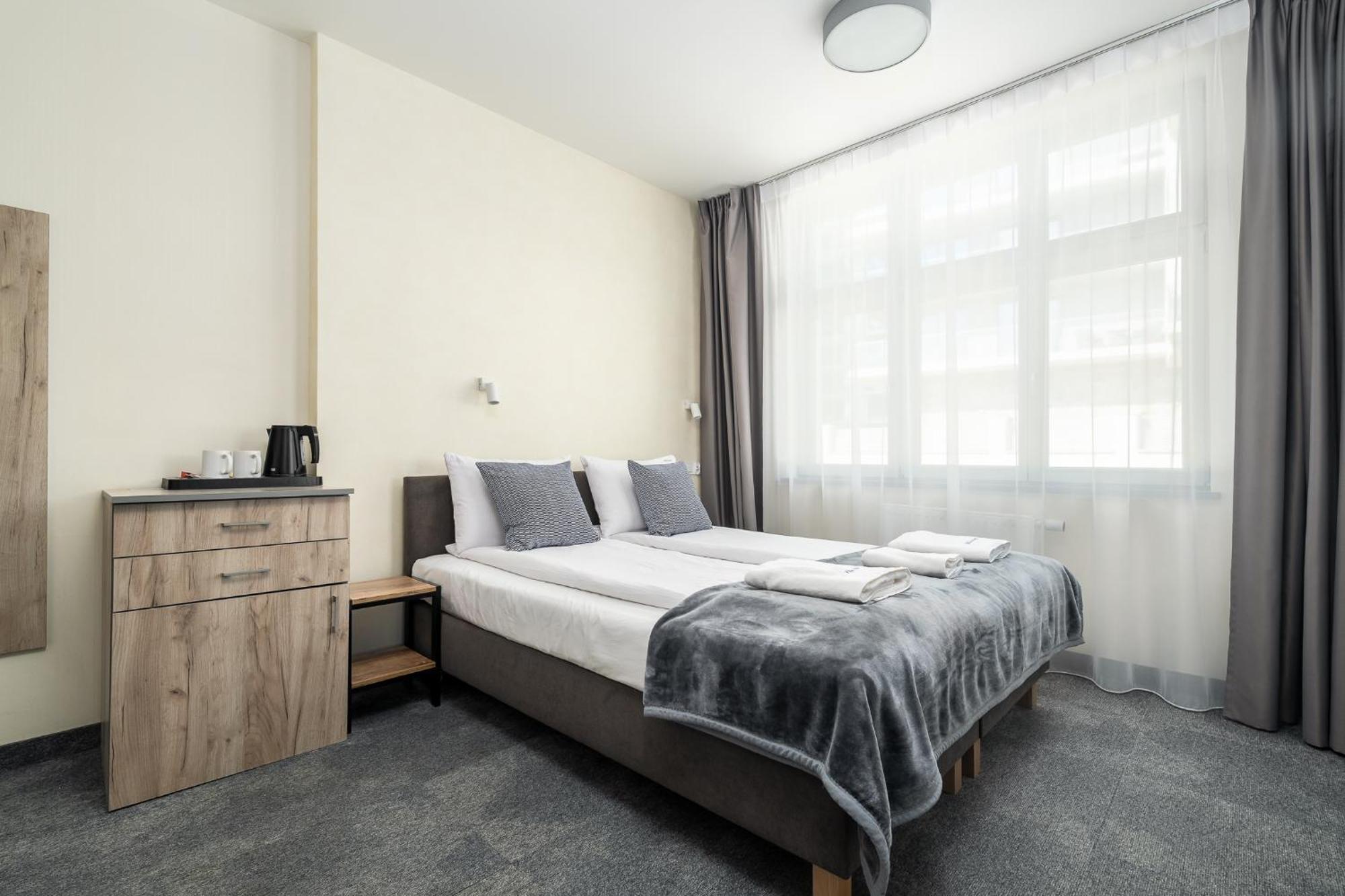 Neos Guest house